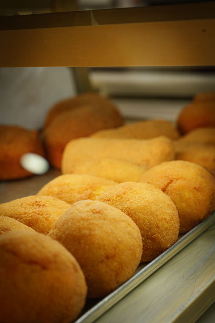 arancine-pasticceria-scimone-Palermo-Mondello