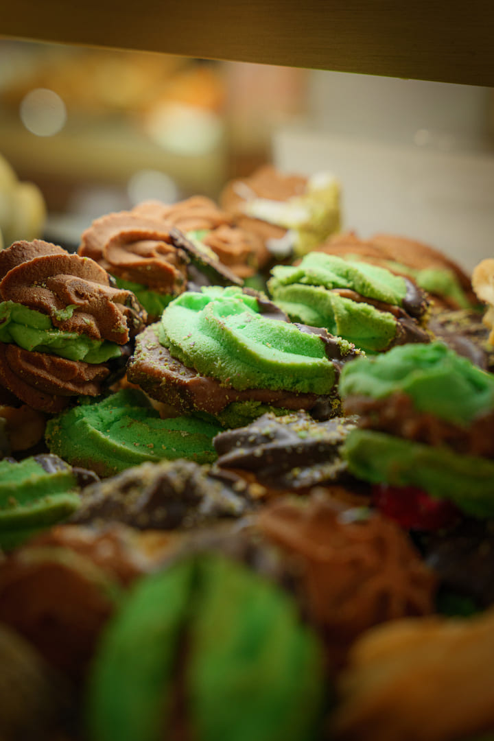 biscotti-pistacchio-forno-classici-siciliani-pasticceria-scimone-Palermo-Mondello