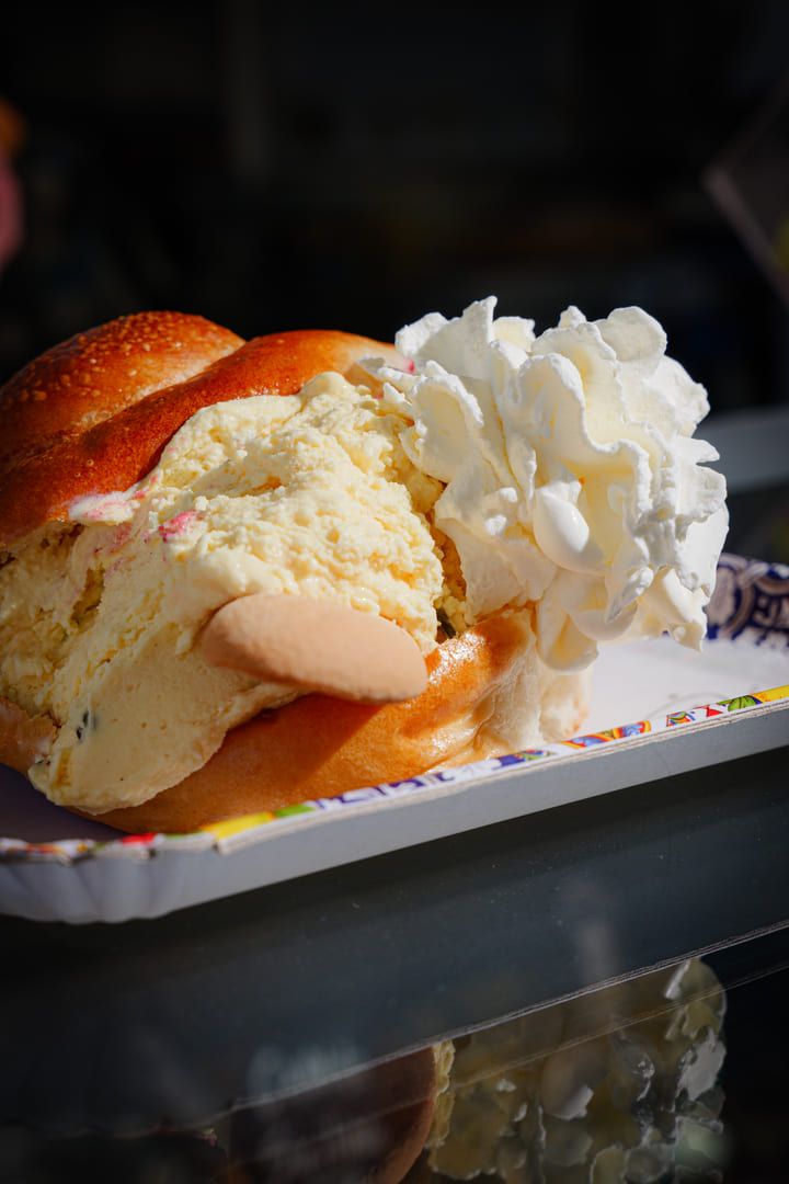 brioche-gelato-pasticceria-scimone-Palermo